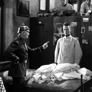 Lew Ayres - Rotten Tomatoes