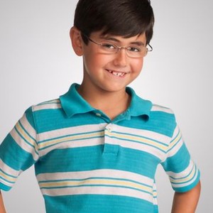 Blake Garrett Rosenthal as Roscoe