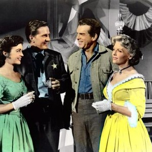 FACE OF A FUGITIVE, from left: Myrna Fahey, Lin McCarthy, Fred MacMurray, Dorothy Green, 1959