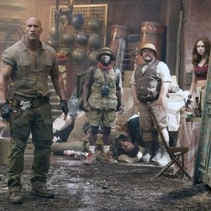 JUMANJI: WELCOME TO THE JUNGLE, (AKA JUMANJI), L-R: DWAYNE JOHNSON, KEVIN HART, JACK BLACK, KAREN GILLAN, 2017. PH: FRANK MASI/© COLUMBIA PICTURES