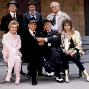 TOUGH GUYS, (standing l-r): Eli Wallach, Dana Carvey, Charles Durning, (seated l-r): Alexis Smith, Burt Lancaster, Kirk Douglas, Darlanne Fluegel, 1986, (c)Buena Vista Pictures