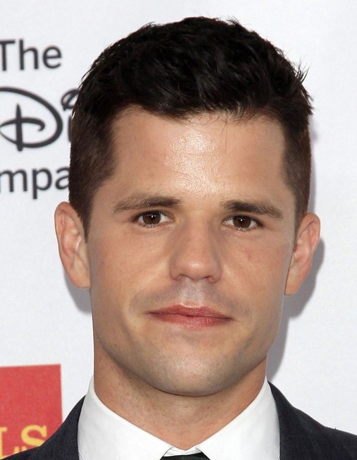 Charlie Carver
