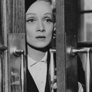 "Witness for the Prosecution photo 10"