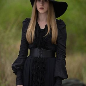American Horror Story, Taissa Farmiga, 'Burn, Witch. Burn!', Season 3: Coven, Ep. #5, 11/06/2013, ©FX