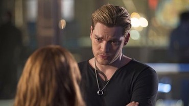 Shadowhunters season 3 online fmovies