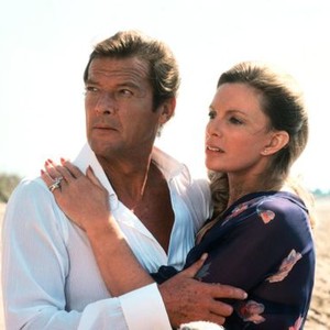FOR YOUR EYES ONLY, Roger Moore, Cassandra Harris, 1981. (c) United Artists/.