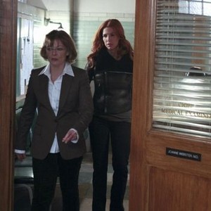 Unforgettable, Jane Curtin (L), Poppy Montgomery (R), 'The Comeback', Season 1, Ep. #18, 03/20/2012, ©CBS