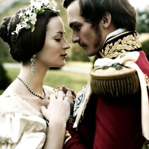 THE YOUNG VICTORIA, from left: Emily Blunt, as Victoria, Rupert Friend, as Prince Albert, 2009. ©Momentum Pictures