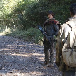 The Walking Dead, Steven Yeun (L), Norman Reedus (R), 'Alone', Season 4, Ep. #13, 03/09/2014, ©AMC