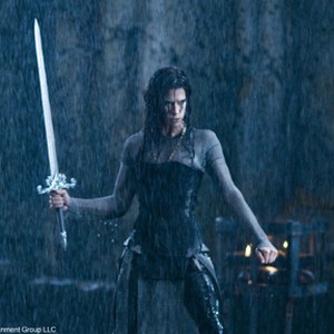 Rhona Mitra as Sonja in "Underworld: Rise of the Lycans." photo 10