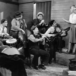 BLUES IN THE NIGHT, from left, Billy Halop, Peter Whitney, Elia Kazan, Jack Carson, Richard Whorf, Priscilla Lane, 1941