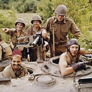 KELLY'S HEROES, Don Rickles, Clint Eastwood, Donald Sutherland, 1970, soldiers and tank