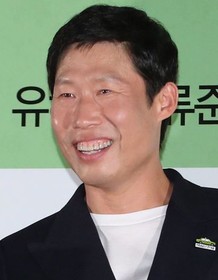 Yoo Hae-jin
