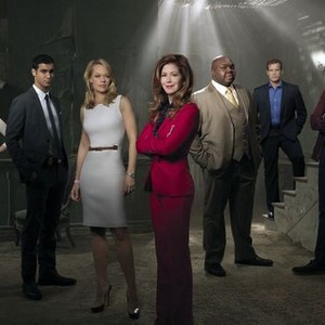 Mary Mouser, Elyes Gabel, Jeri Ryan, Dana Delany, Windell D. Middlebrooks, Mark Valley and Geoffrey Arend (from left)