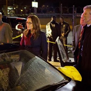 Major Crimes, from left: Michael Paul Chan, Mary McDonnell, G.W. Bailey, Tony Denison, 'Out of Bounds', Season 1, Ep. #6, 09/17/2012, ©TNT