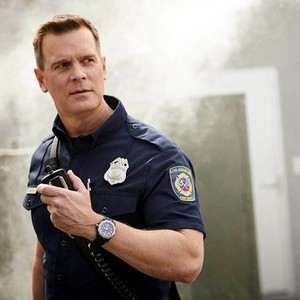 Review: 9-1-1 01x01 A primeira emergência a gente não esquece! 