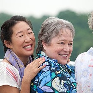 (L-R) Sandra Oh as Susanne and Kathy Bates as Lenore in "Tammy." photo 20