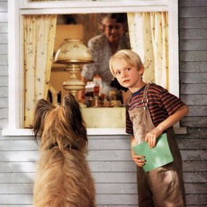 DENNIS THE MENACE, front to back: Mason Gamble, Joan Plowright, 1993. ©Warner Brothers