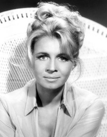 File:Salome Jens 1962.JPG - Wikipedia