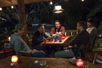 Watch triple frontier online free hotsell