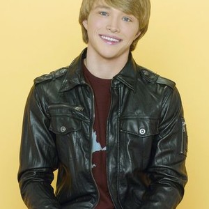 Sterling Knight as Chad Dylan Cooper