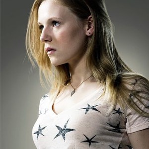 Emma Bell as Amy