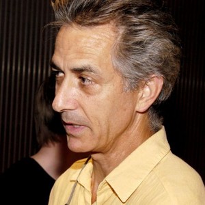 David Strathairn
