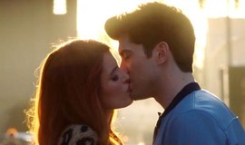 Famous in Love: Season 2 Episode 10 Clip - Paige & Rainer Finally Kiss