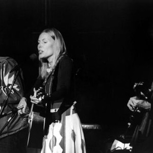THE LAST WALTZ, Neil Young, Joni Mitchell, Robbie Robertson, 1978. © United Artists