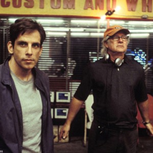 Star BEN STILLER (left) and director BARRY LEVINSON on the set of DreamWorks Pictures' and Columbia Pictures' comedy ENVY. photo 14