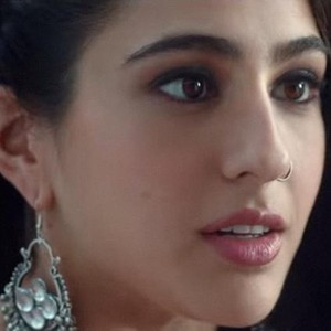 300px x 300px - Sara Ali Khan Pictures - Rotten Tomatoes