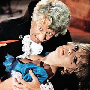 THE HOUSE THAT DRIPPED BLOOD, from left: Jon Pertwee, Ingrid Pitt ('The Cloak' segment), 1971