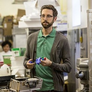 NCIS: New Orleans, Rob Kerkovich, 'Collateral Damage', Season 2, Ep. #21, 04/19/2016, ©KSITE