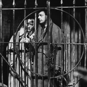 THE MAN WHO KNEW TOO MUCH, from left: Hugh Wakefield, Leslie Banks, 1934 tmwktm1934y-fsct10(tmwktm1934y-fsct10)