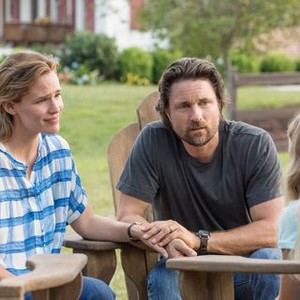 MIRACLES FROM HEAVEN, from left: Jennifer Garner, Martin Henderson, Kylie Rogers, 2016. ph: Chuck Zlotnick/© Sony Pictures Releasing