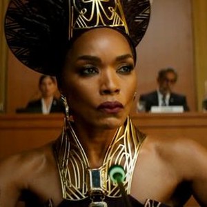 Black Panther: Wakanda Forever: Featurette - Return to Wakanda photo 17