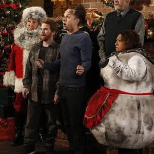 Dads, from left: Peter Riegert, Seth Green, Giovanni Ribisi, Tonita Castro, Martin Mull, 'The Glitch That Stole Christmas', Season 1, Ep. #11, 12/03/2013, ©FOX