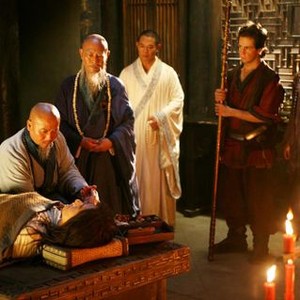 THE FORBIDDEN KINGDOM, Jet Li (center), Michael Angarano (second from right), Yifei Liu (right), 2008. ©Lions Gate