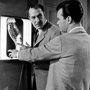 THE TINGLER, from left: Vincent Price, Darryl Hickman, 1959, tingl_stl_17_h, Photo by:  (tingl_stl_17_h.jpg), Photo by:  (tingl_stl_17_h.jpg)